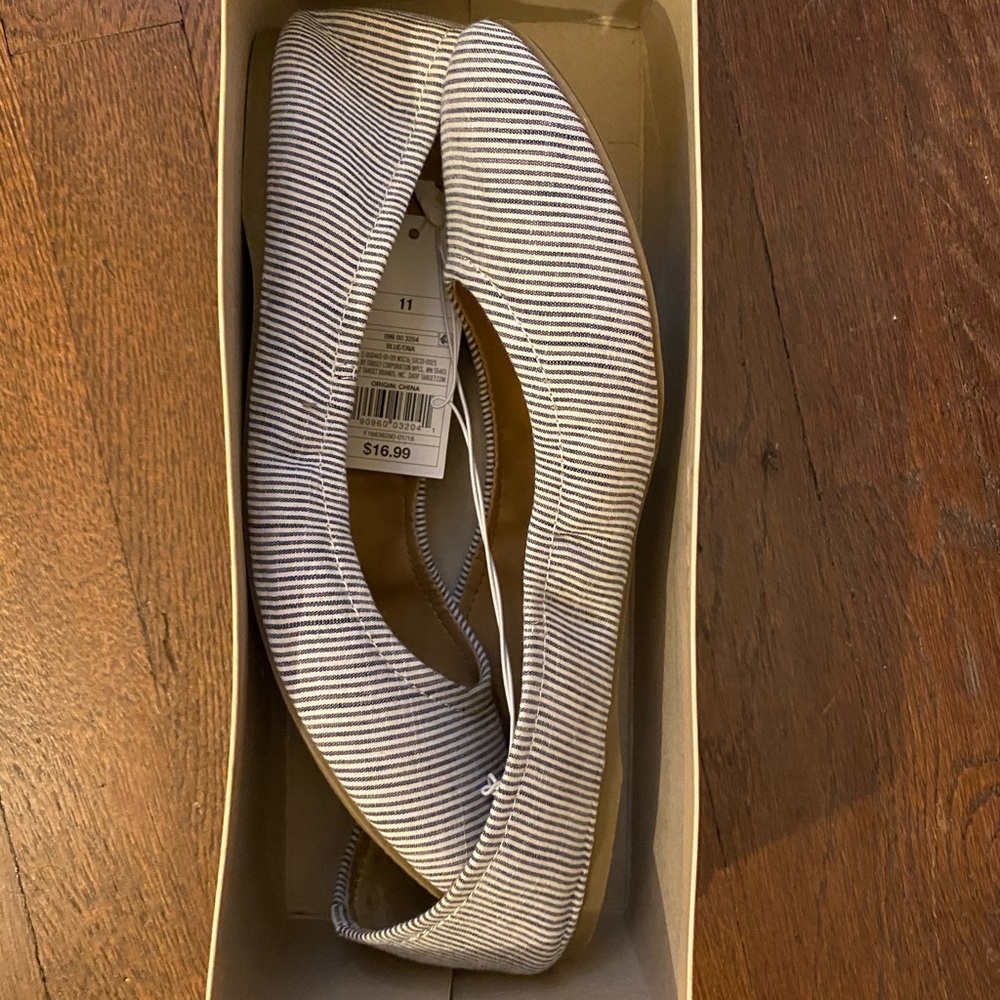 Ballet flats